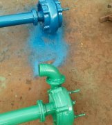 養(yǎng)殖場(chǎng)排污泵選擇之污水泵，立式絞刀抽糞泵